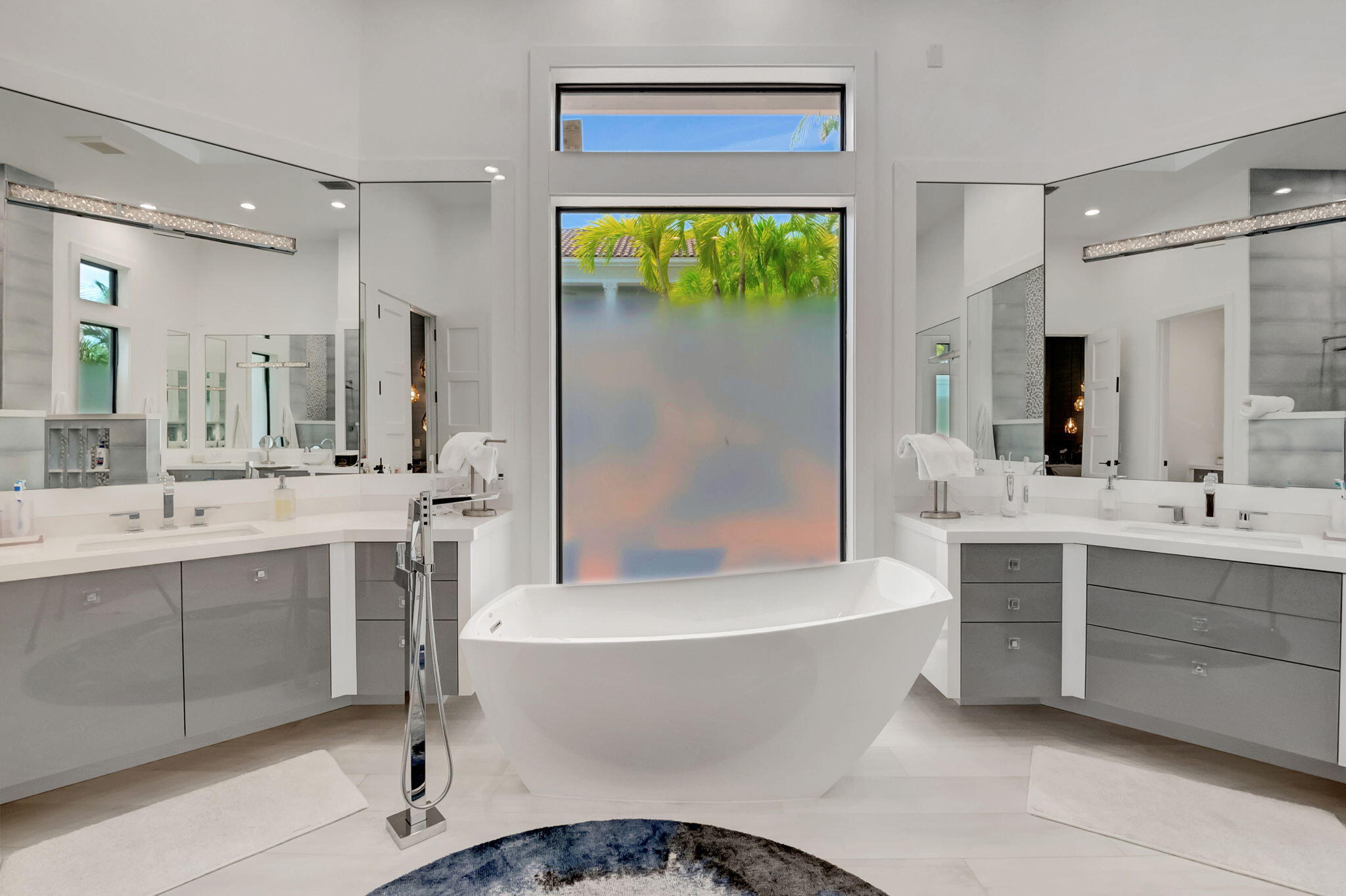 COVENTRY AT WOODFIELD COUNTRY CLUB - Residential