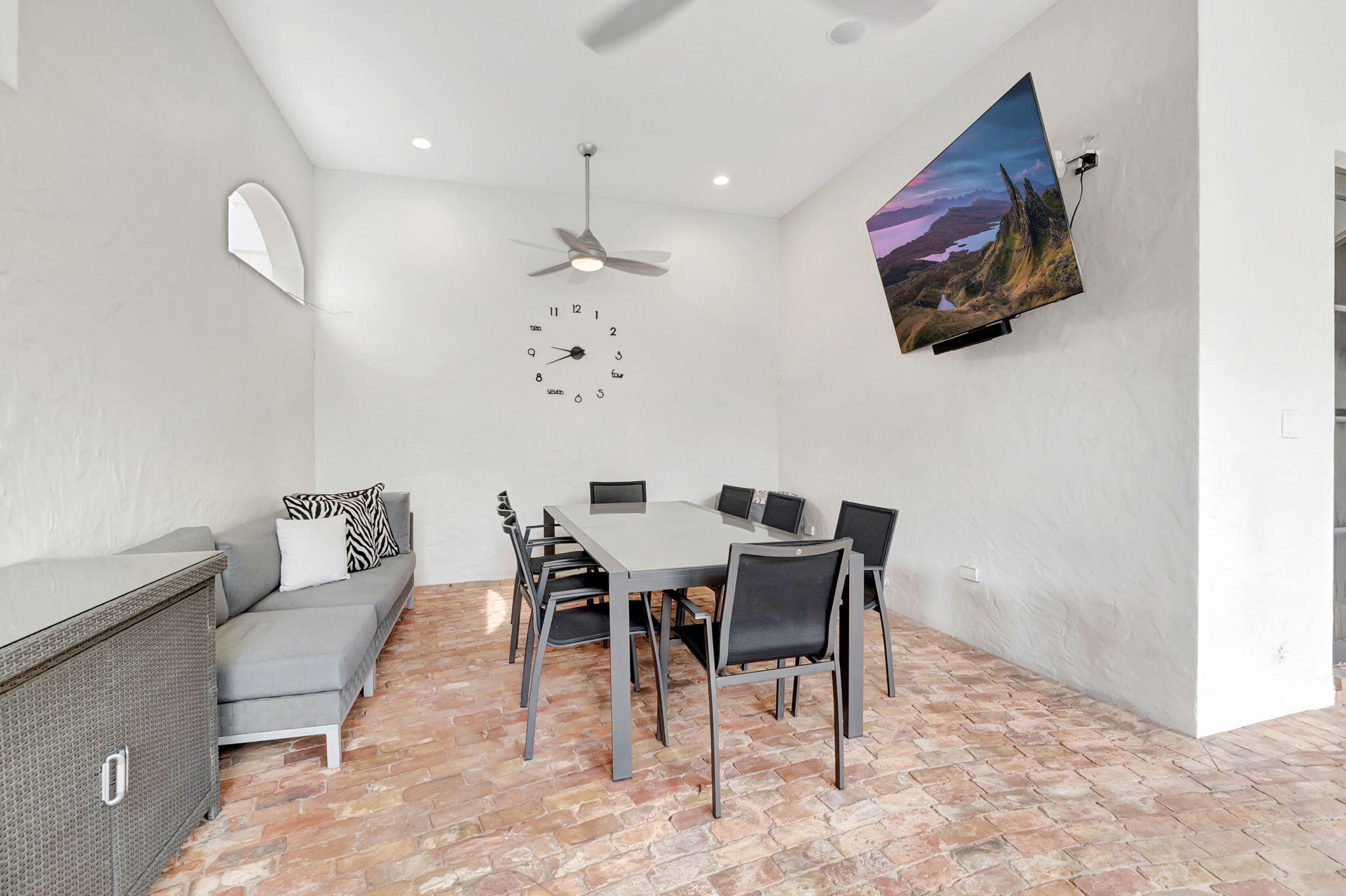 COVENTRY AT WOODFIELD COUNTRY CLUB - Residential