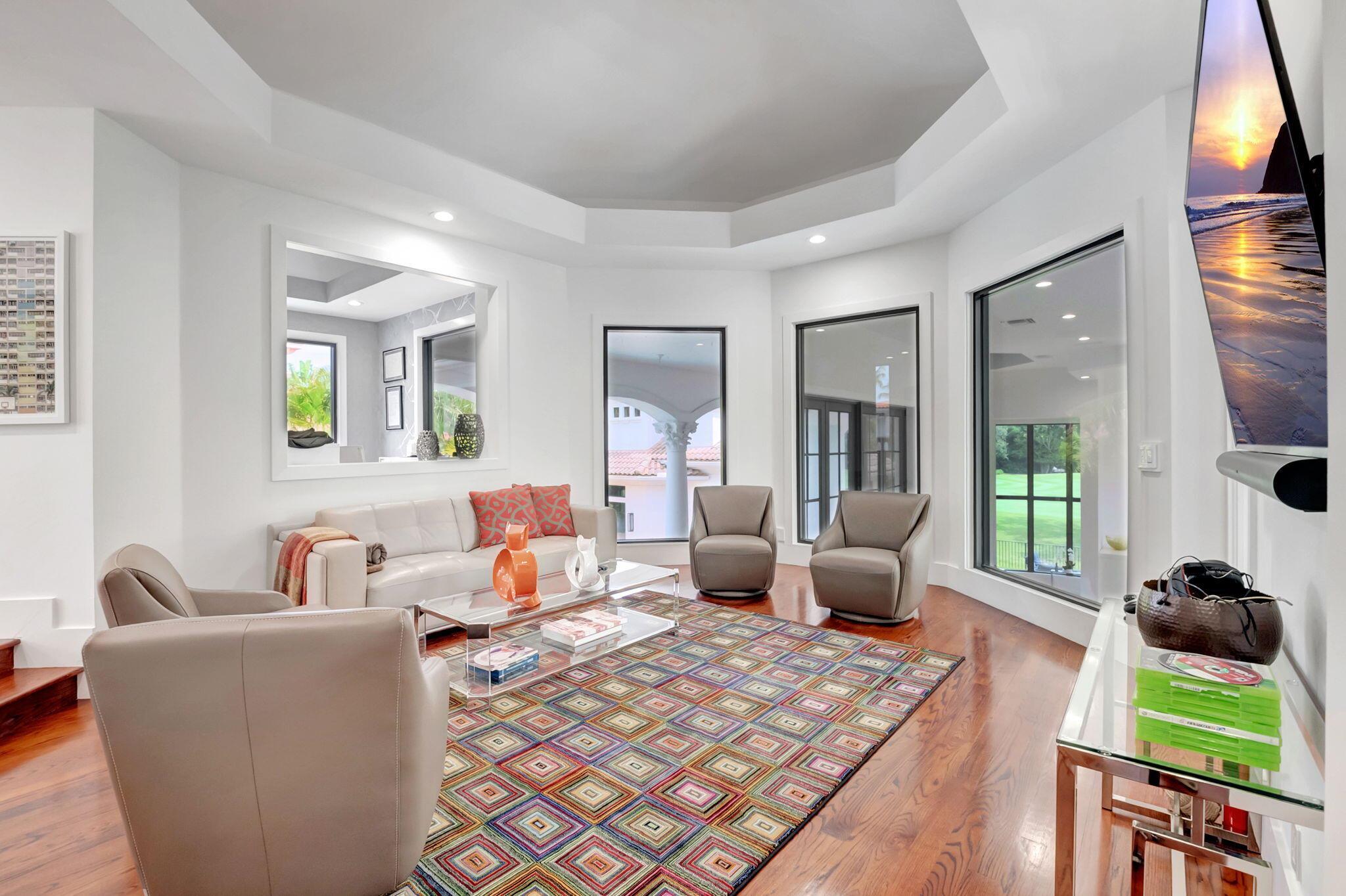 COVENTRY AT WOODFIELD COU - Residential