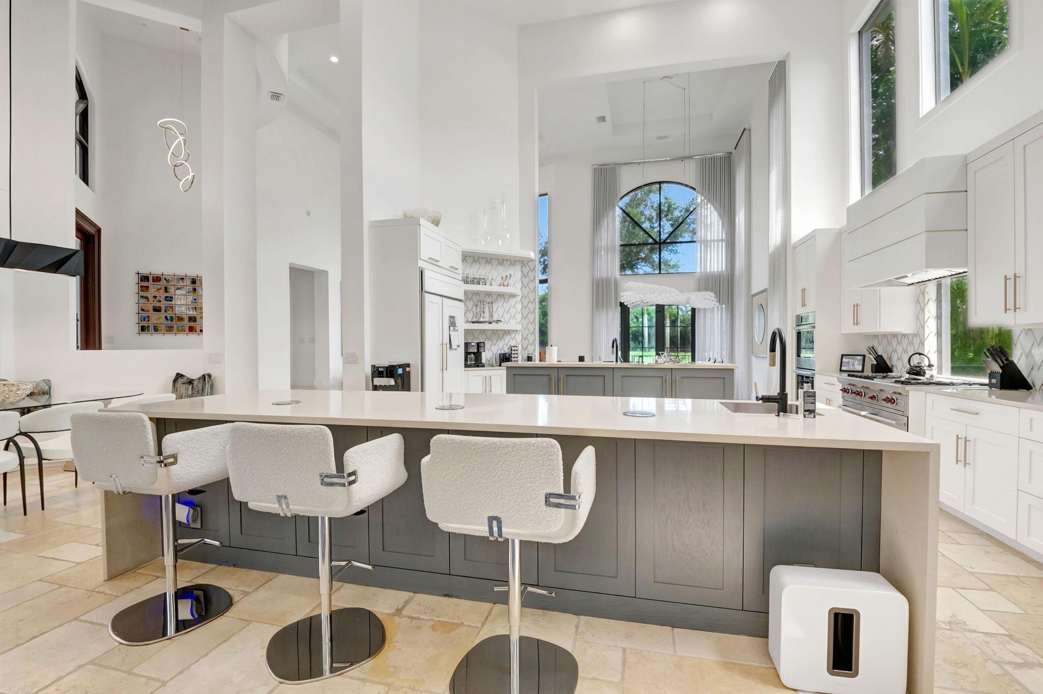 COVENTRY AT WOODFIELD COU - Residential