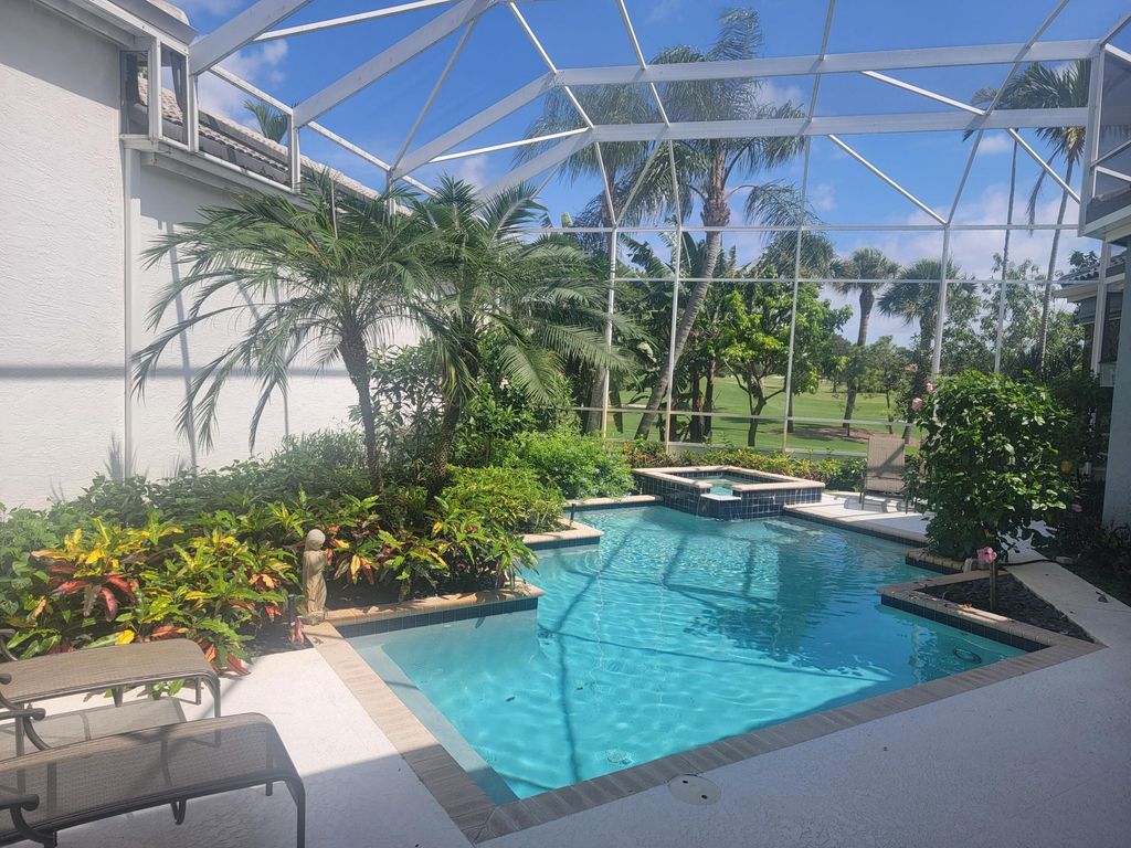 Photo of 1133 Crystal Drive, Palm Beach Gardens, FL 33418 (MLS # R11000726)