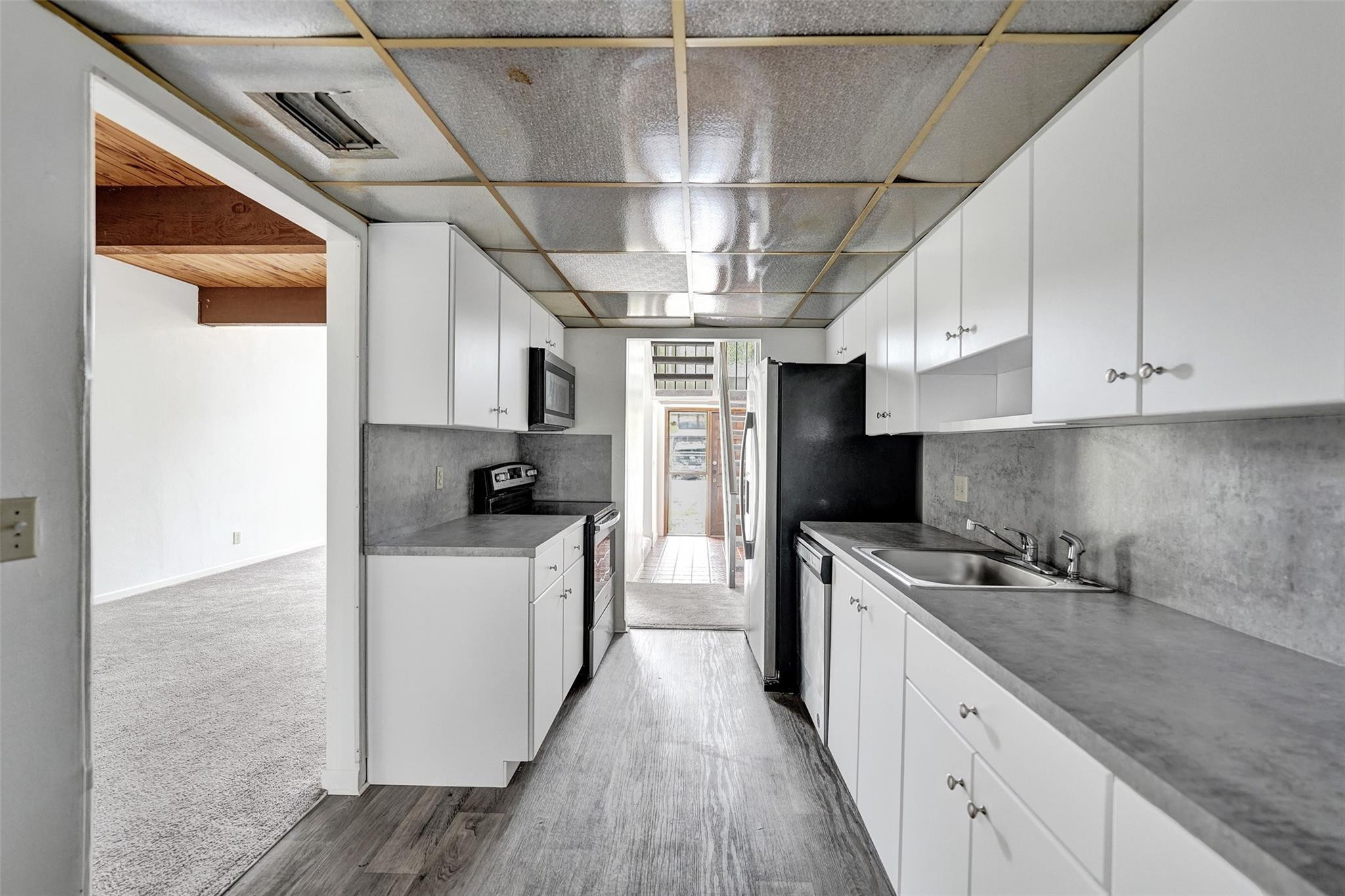 Majestic View - Residential