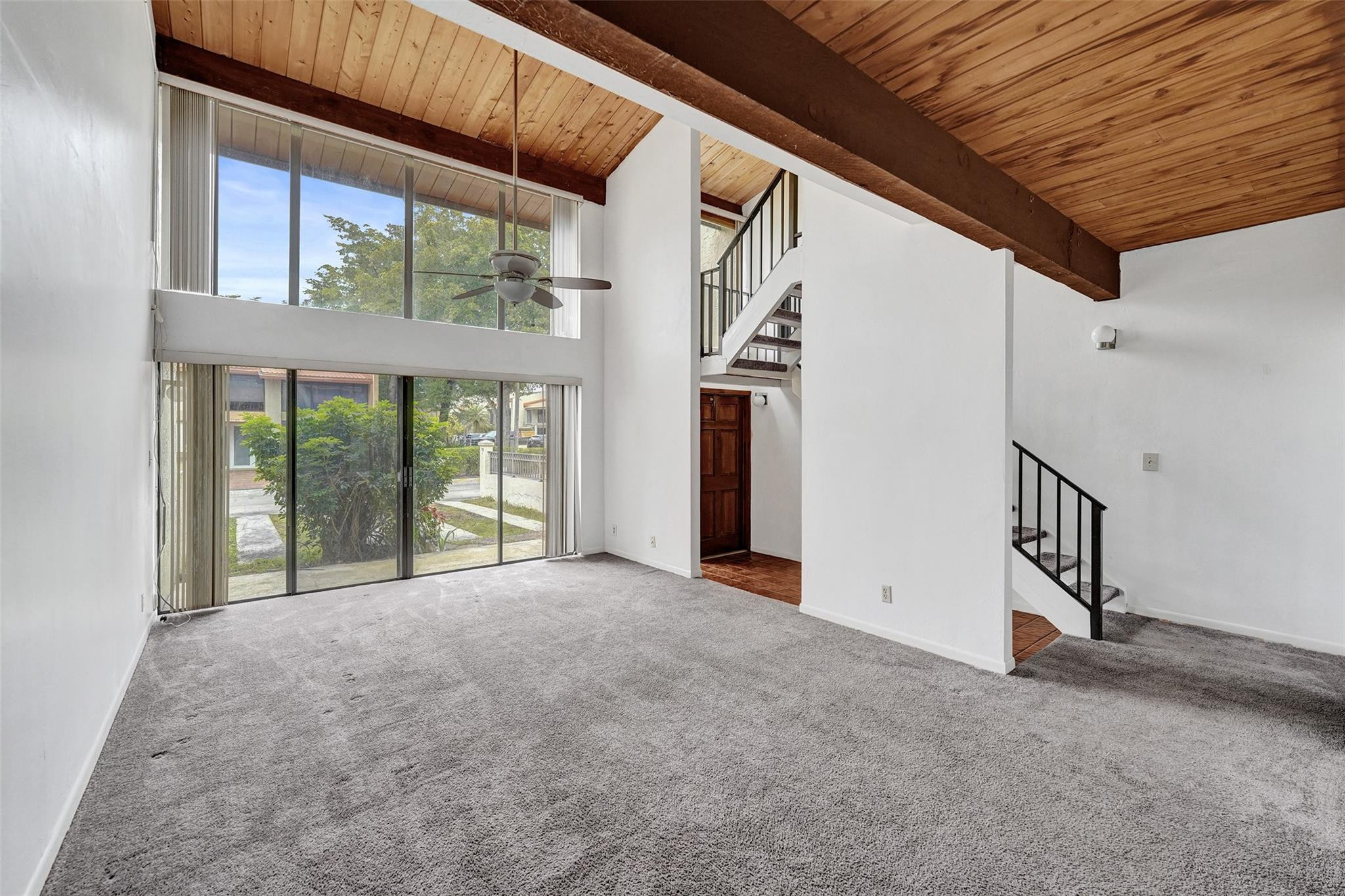 Majestic View - Residential