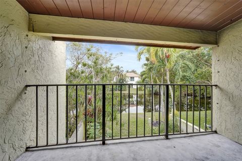 Tiny photo for 750 E Coco Plum Circle #2, Plantation, FL 33324 (MLS # F10544964)
