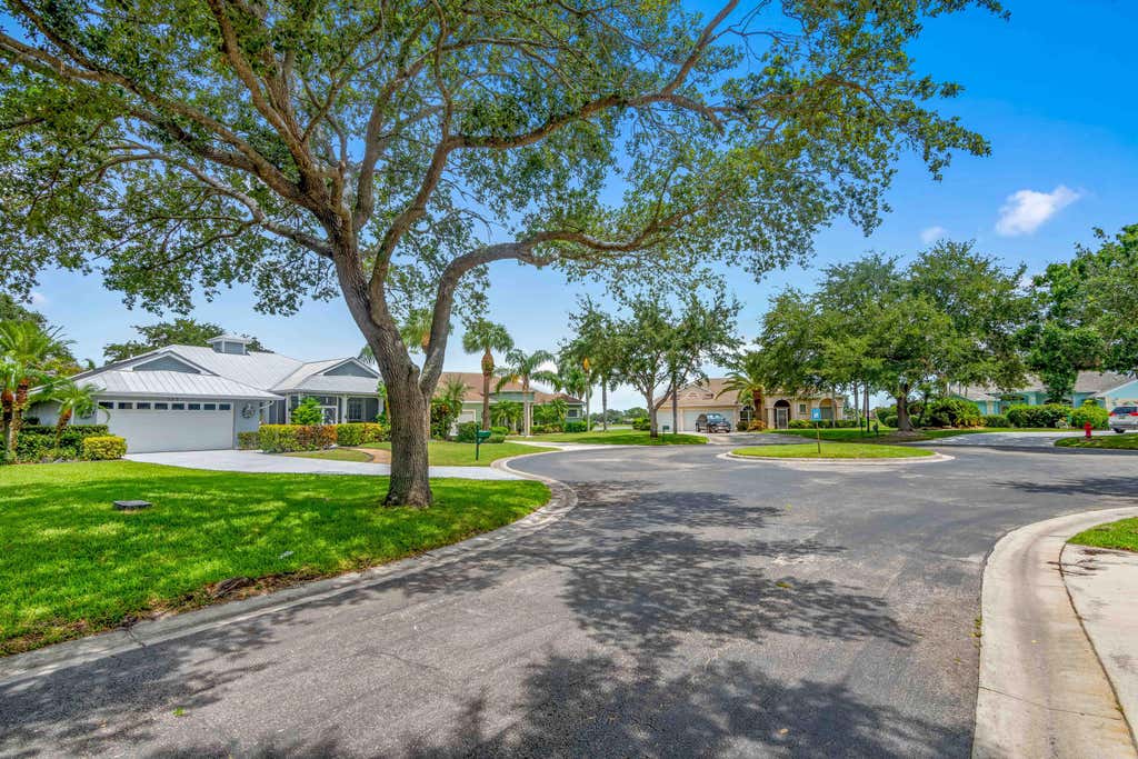 Photo of 363 SW PANTHER Trace, Port Saint Lucie, FL 34953 (MLS # B26055141)