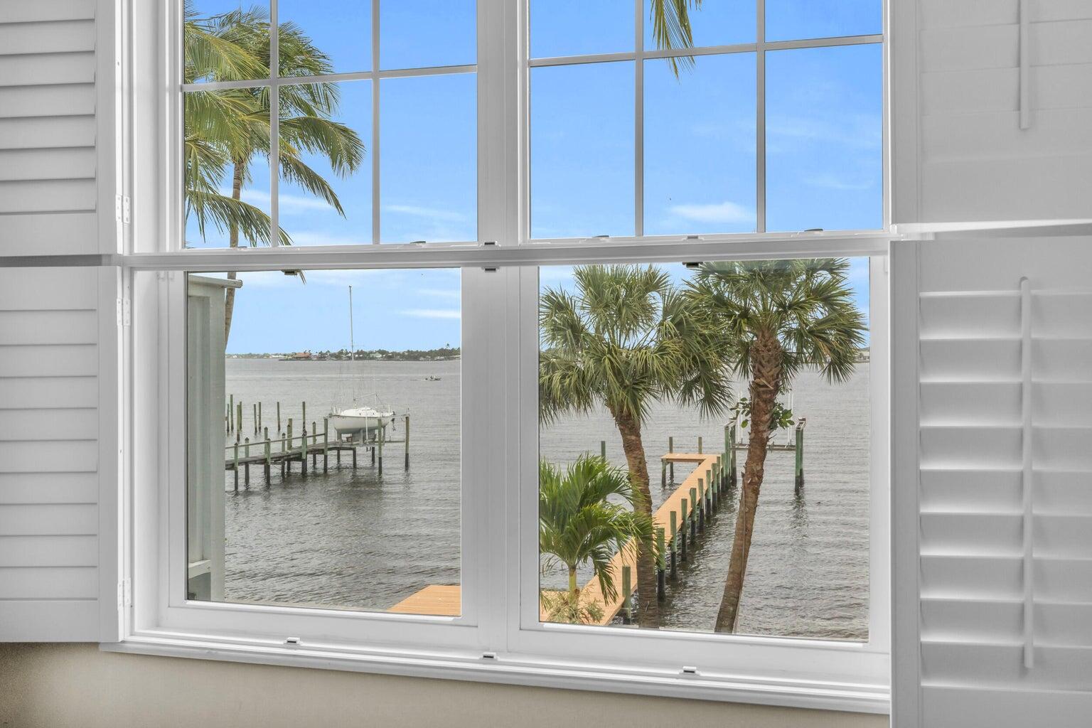 BAHAMA TERRACE - Residential