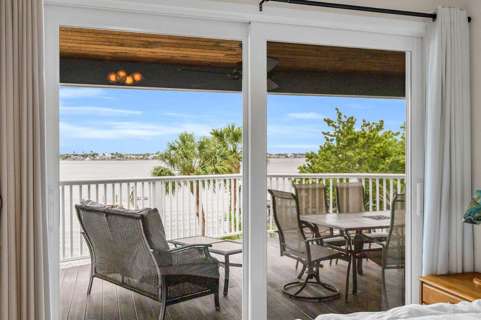 BAHAMA TERRACE - Residential