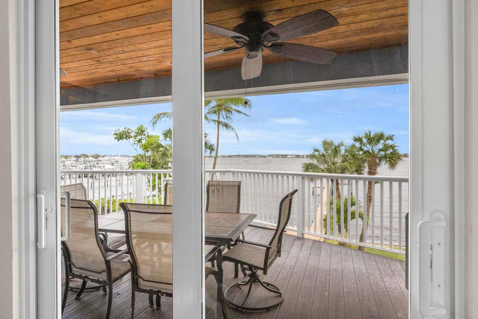 BAHAMA TERRACE - Residential