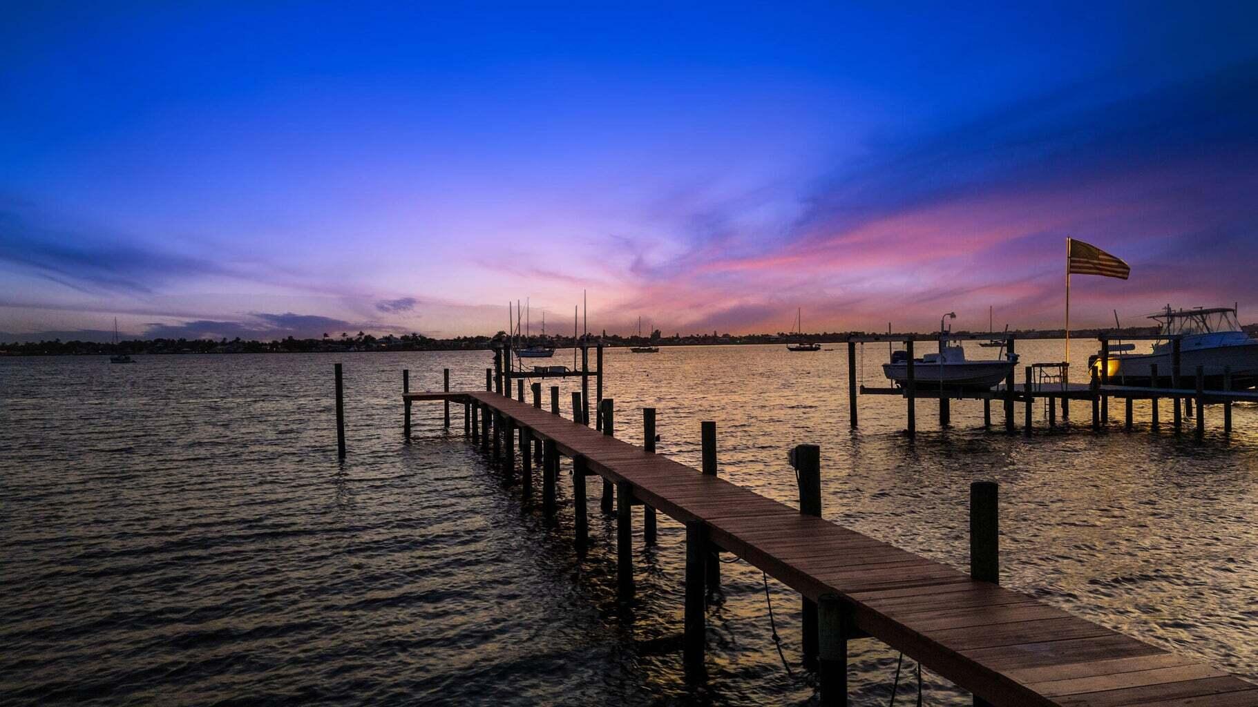 BAHAMA TERRACE - Residential