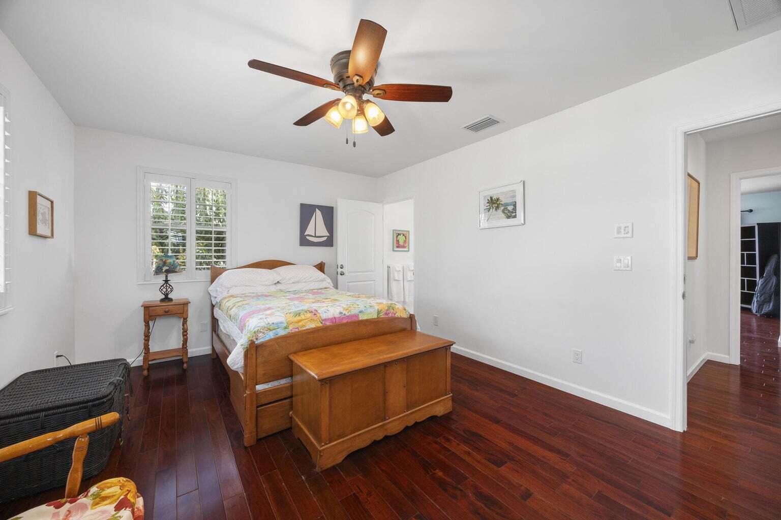 BAHAMA TERRACE - Residential