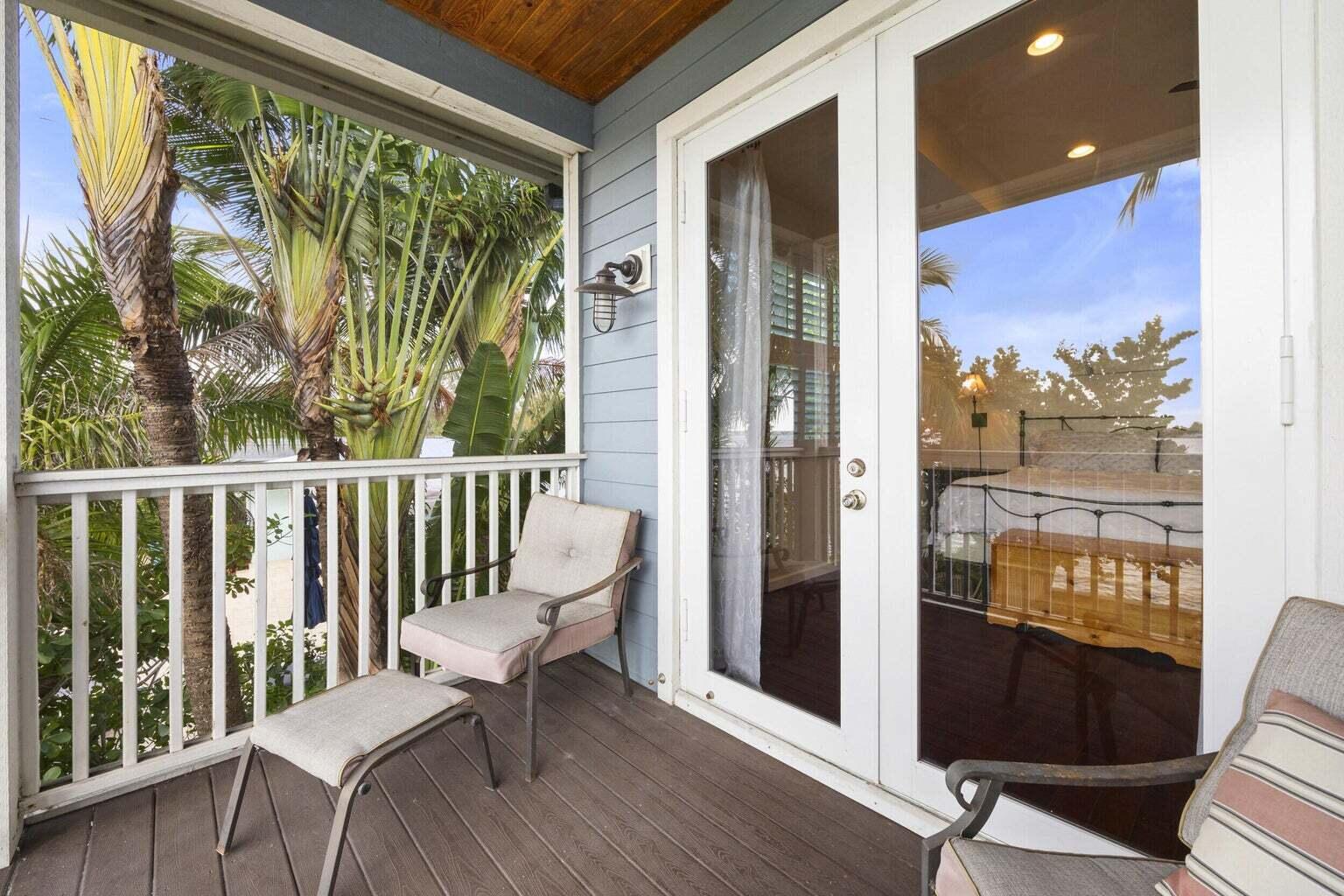 BAHAMA TERRACE - Residential