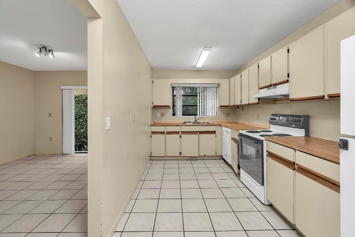 Avalon Sub - Residential Income