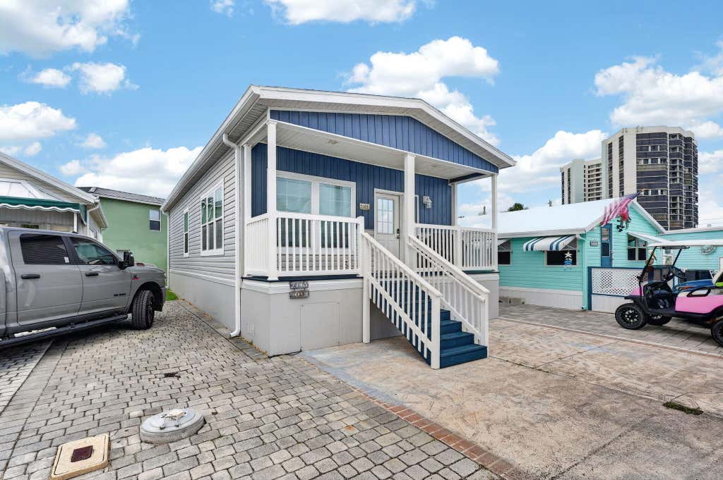Photo of 2149 Nettles Boulevard, Jensen Beach, FL 34957 (MLS # B26045672)