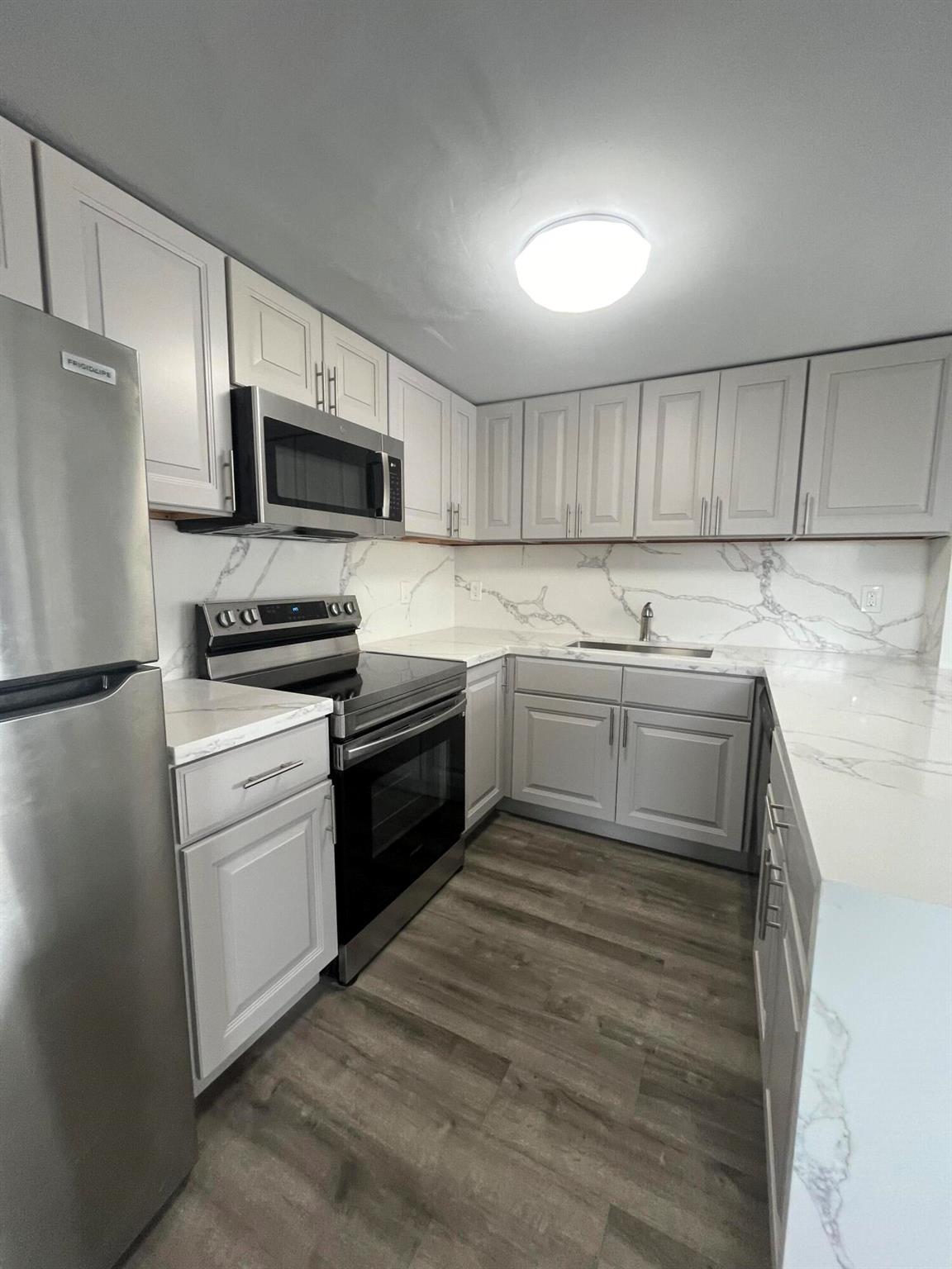 THE COVE - Residential Lease