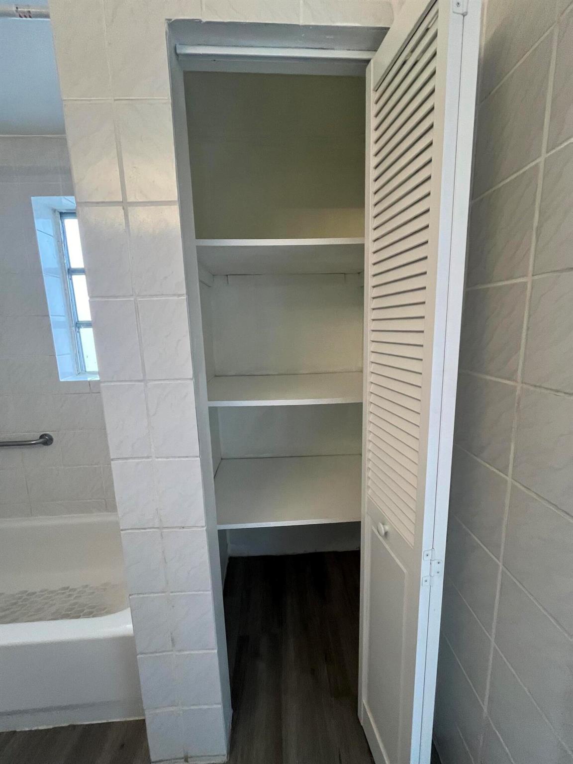 THE COVE - Residential Lease