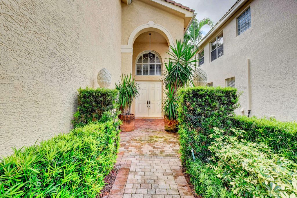 Photo of 8957 Sandy Crest Lane, Boynton Beach, FL 33473 (MLS # R11103260)