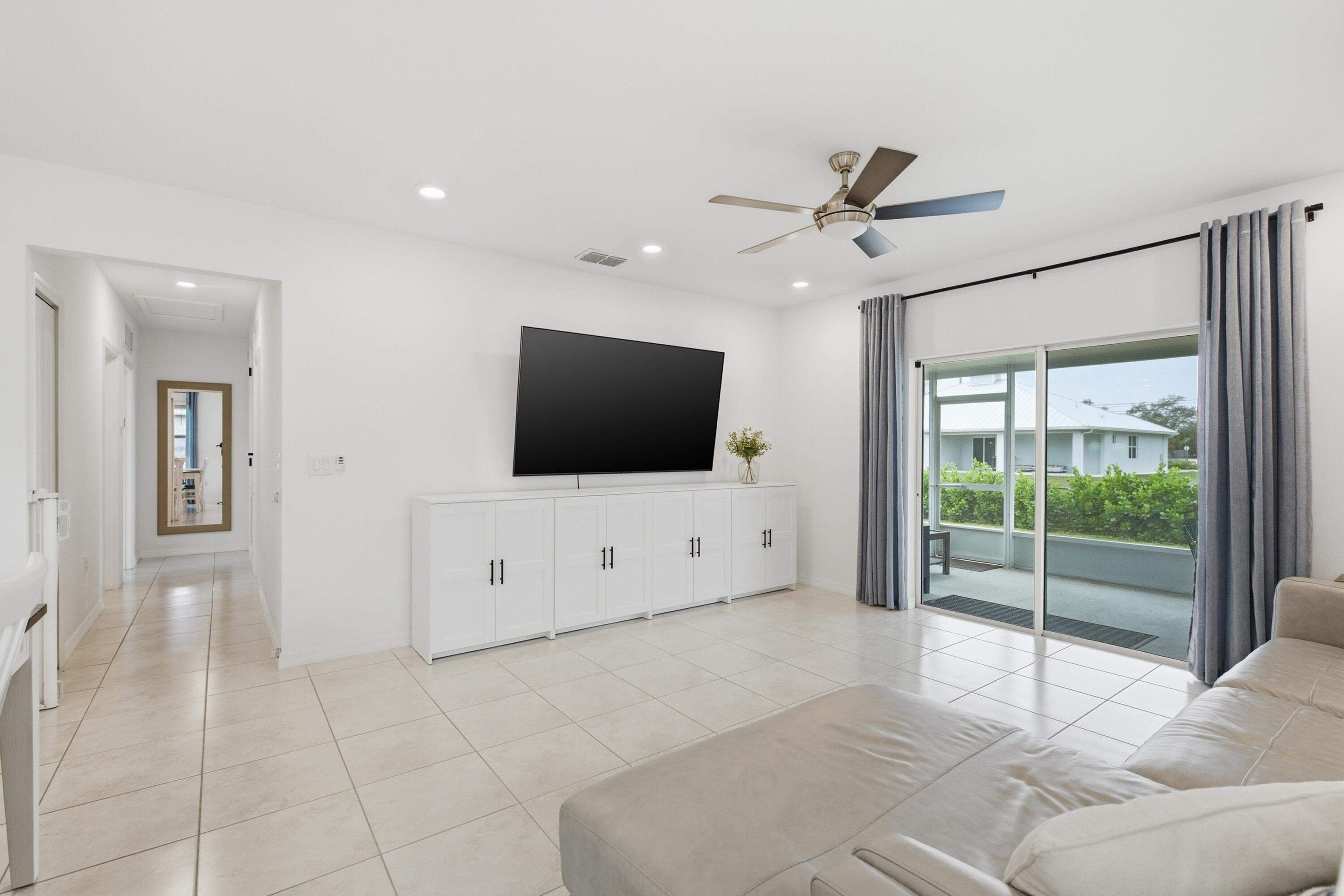 PORT ST LUCIE SECTION 30 - Residential Lease