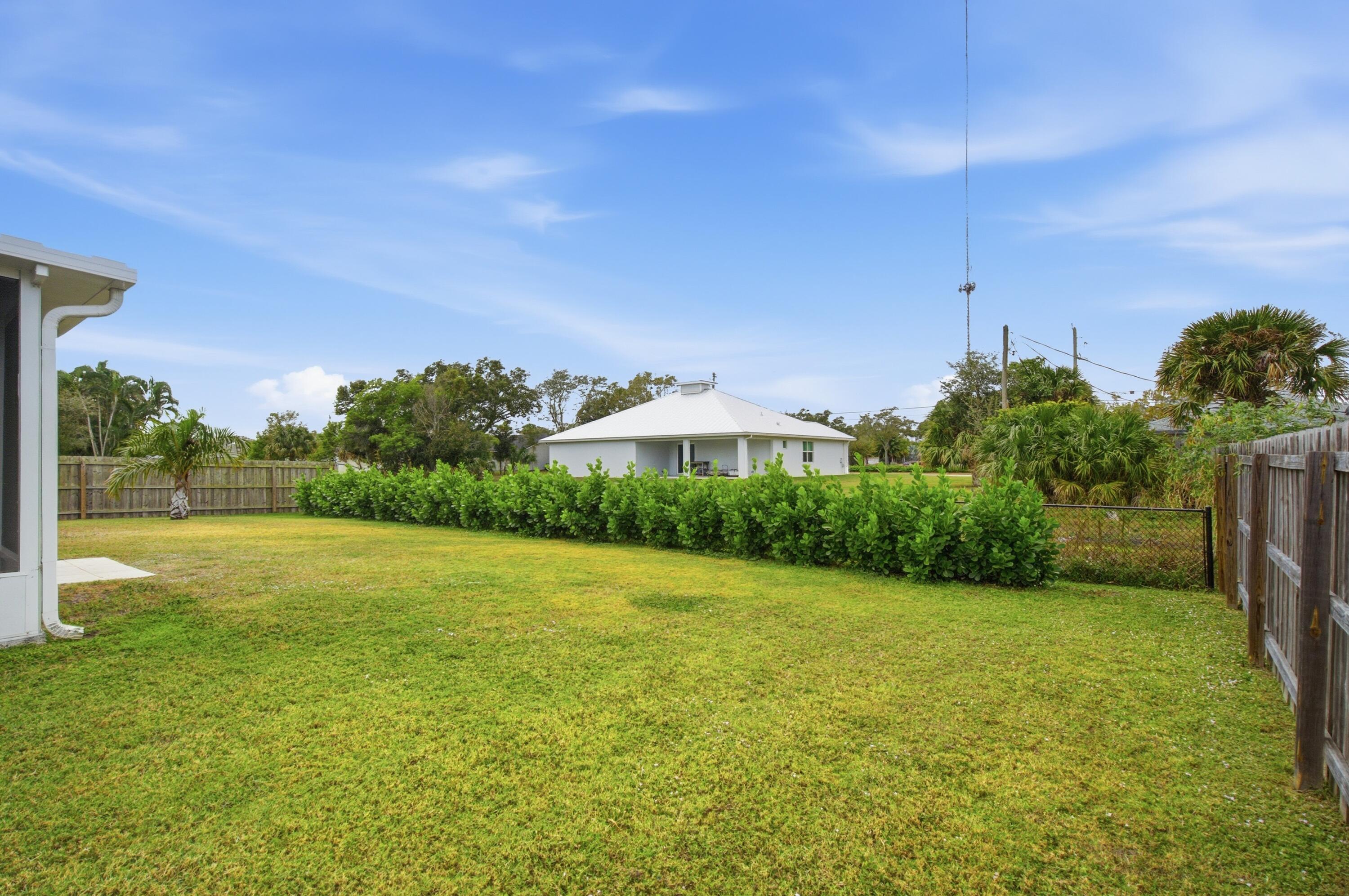 PORT ST LUCIE SECTION 30 - Residential Lease