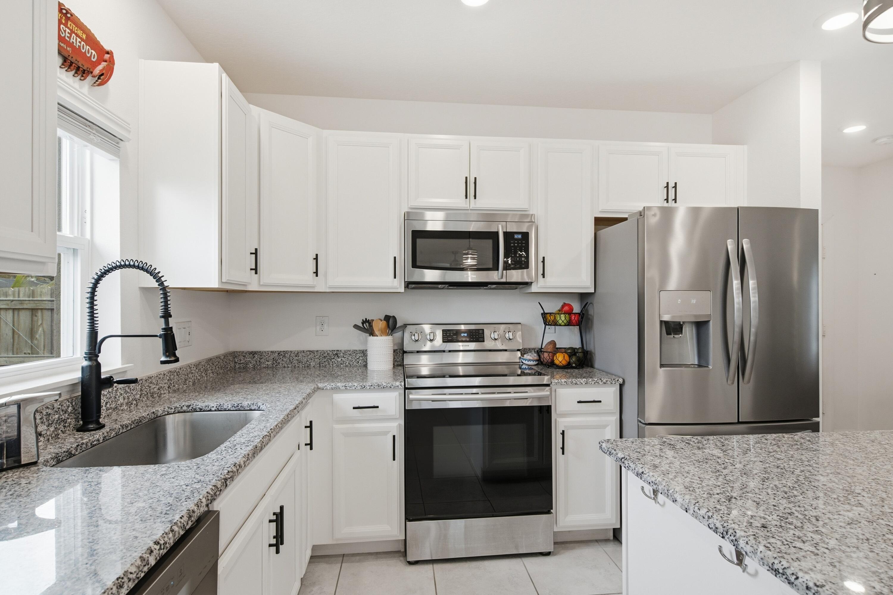 PORT ST LUCIE SECTION 30 - Residential Lease