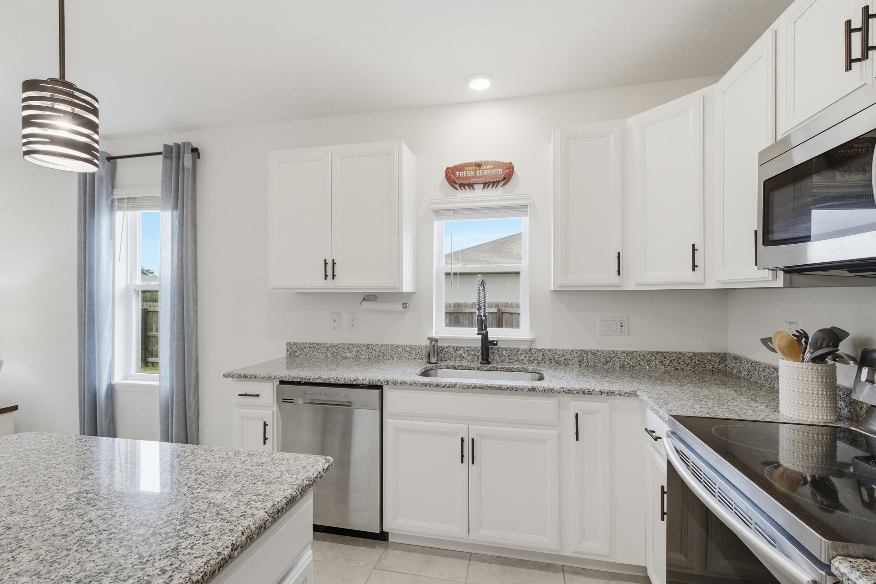 PORT ST LUCIE SECTION 30 - Residential Lease