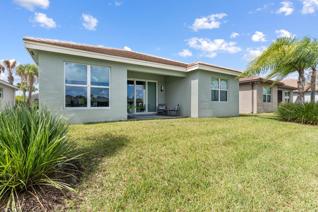 Photo of 11917 SW Jasper Lake Way, Port Saint Lucie, FL 34987 (MLS # B26012837)
