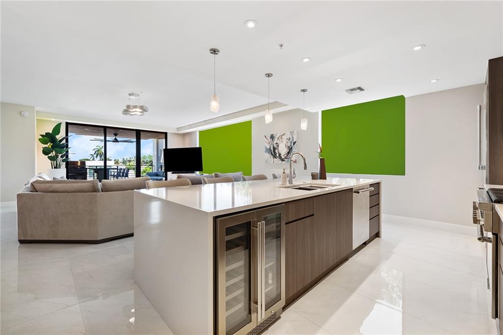 Harbors Edge - Residential