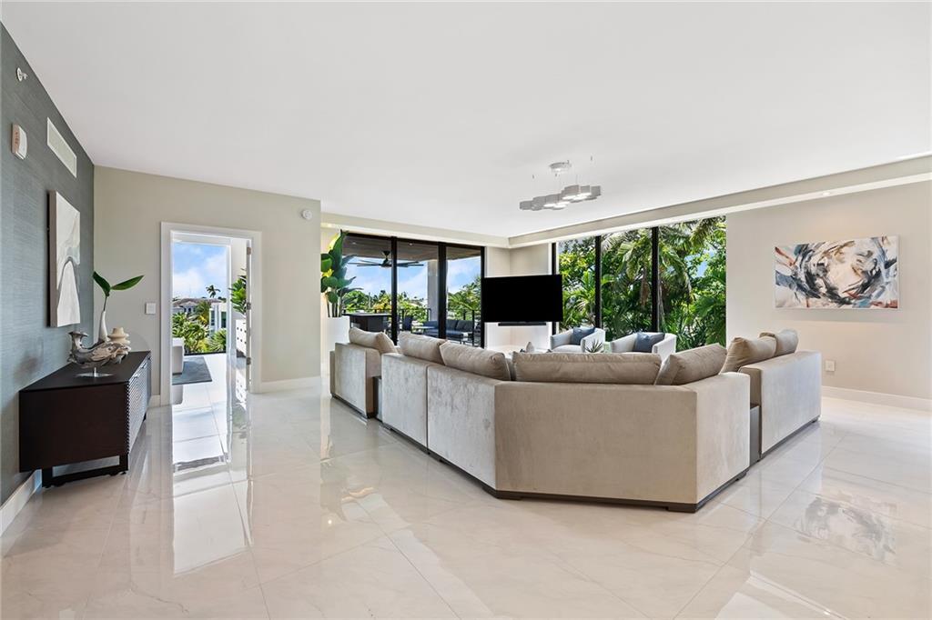 Harbors Edge - Residential