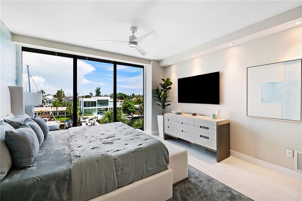 Harbors Edge - Residential