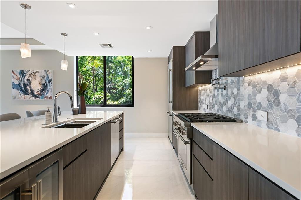 Harbors Edge - Residential