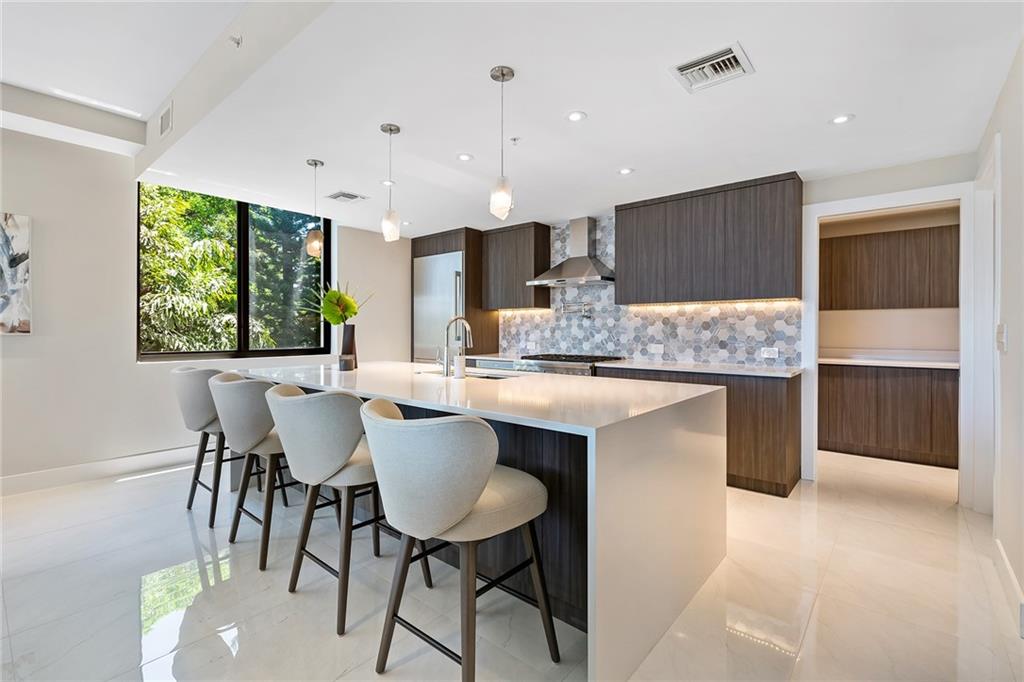 Harbors Edge - Residential