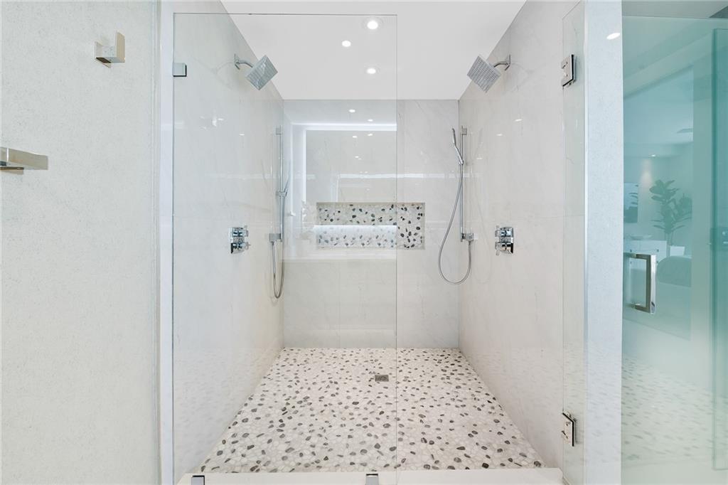 Harbors Edge - Residential