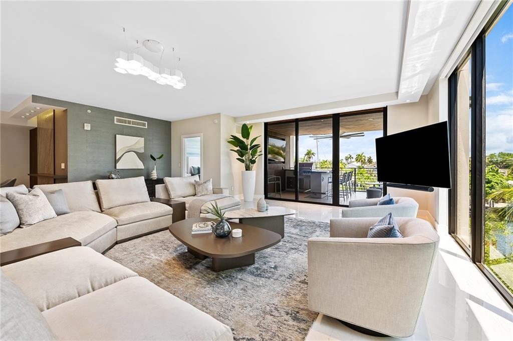 Harbors Edge - Residential