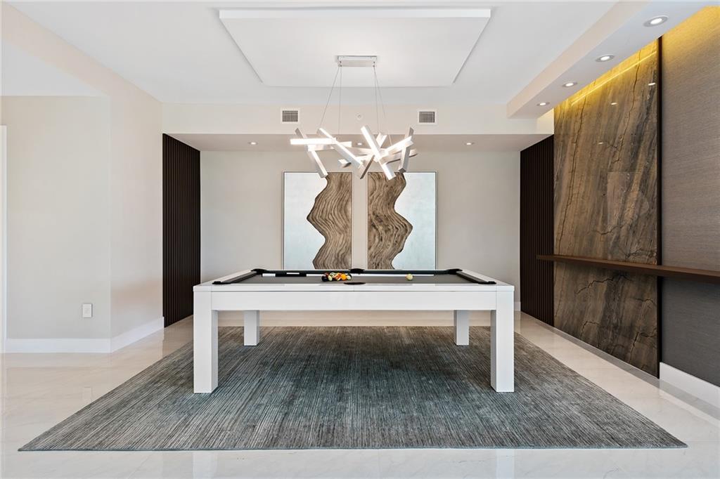 Harbors Edge - Residential