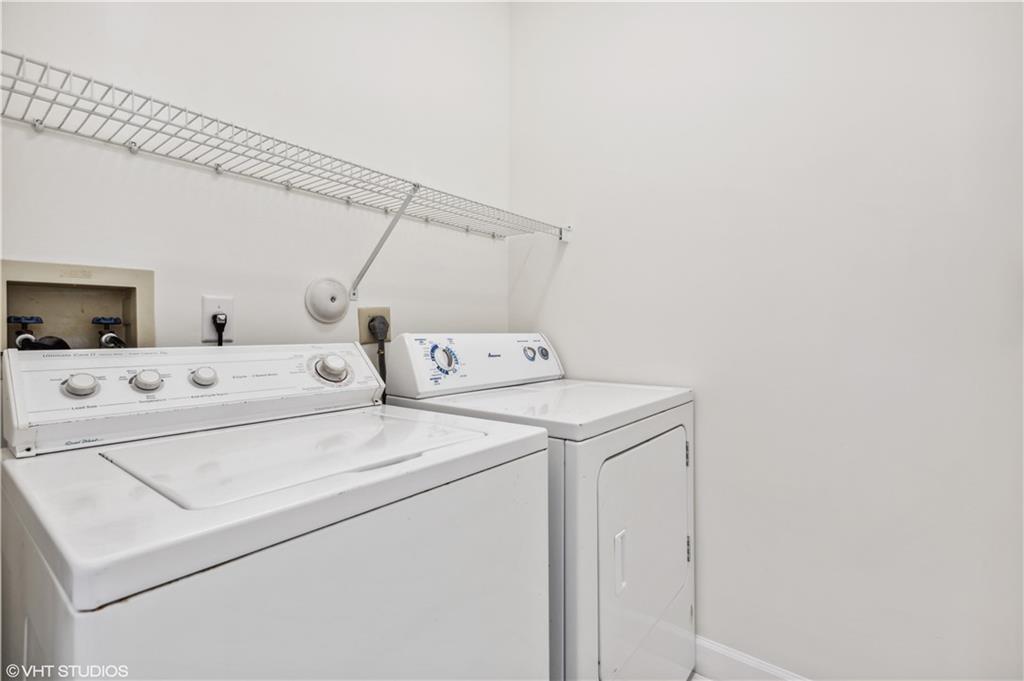 Eagle Creek 143-15 B - Residential