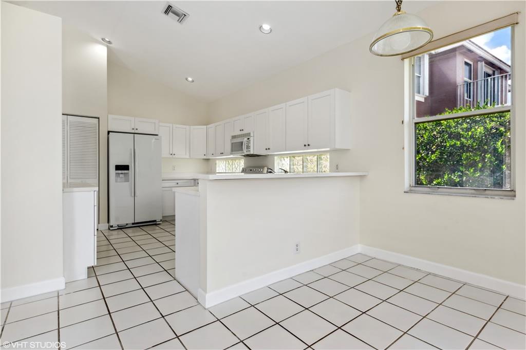 Eagle Creek 143-15 B - Residential
