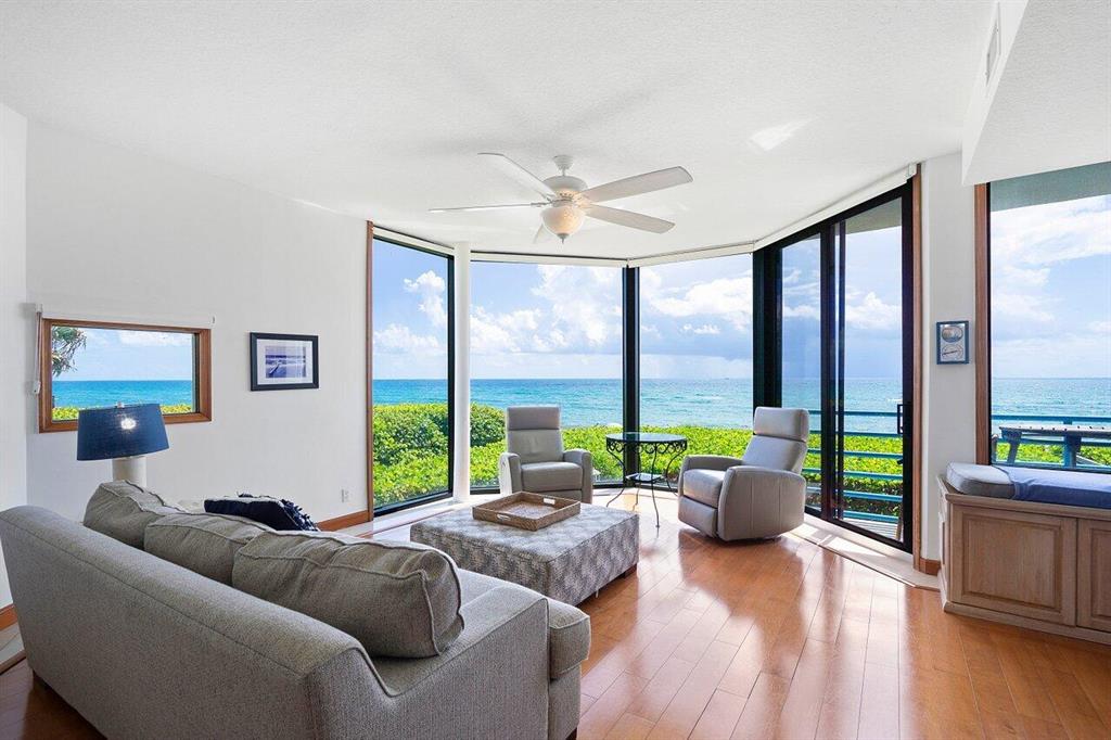 NYDAL Townhome - Residential