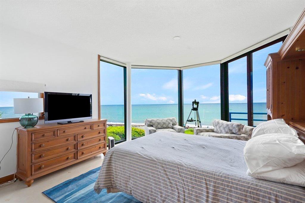 NYDAL Townhome - Residential