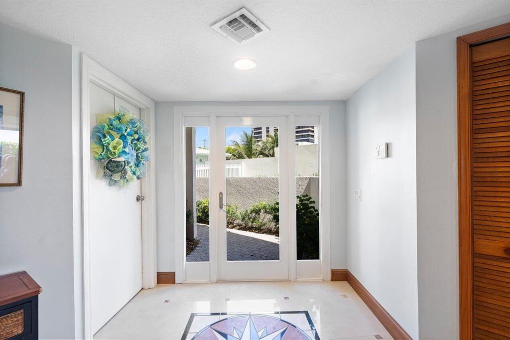 NYDAL Townhome - Residential