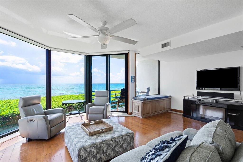 NYDAL Townhome - Residential