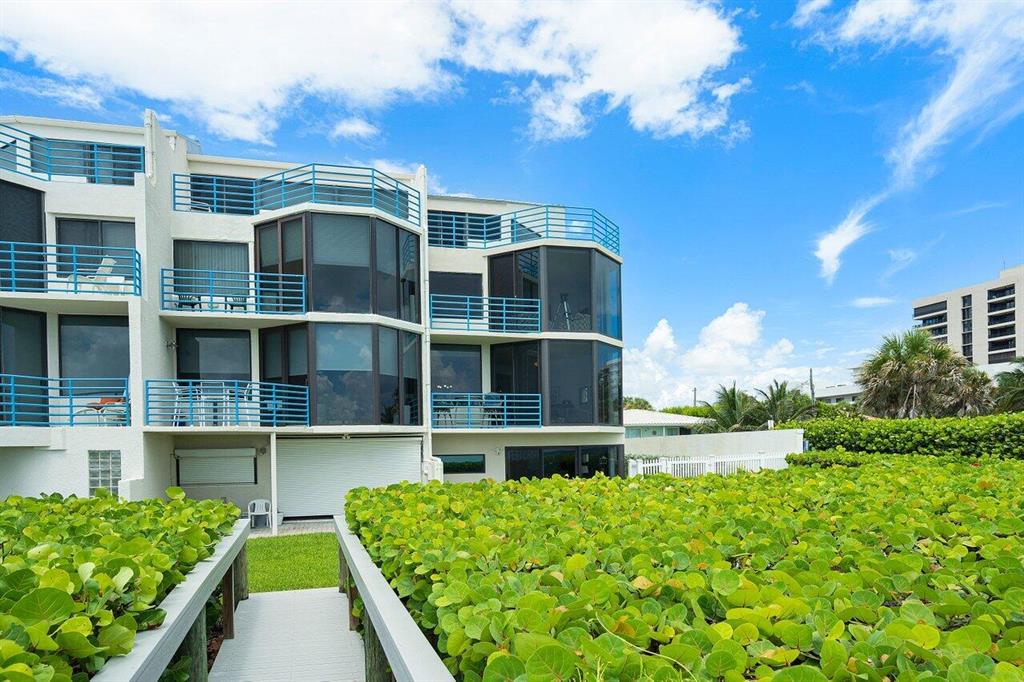 NYDAL Townhome - Residential