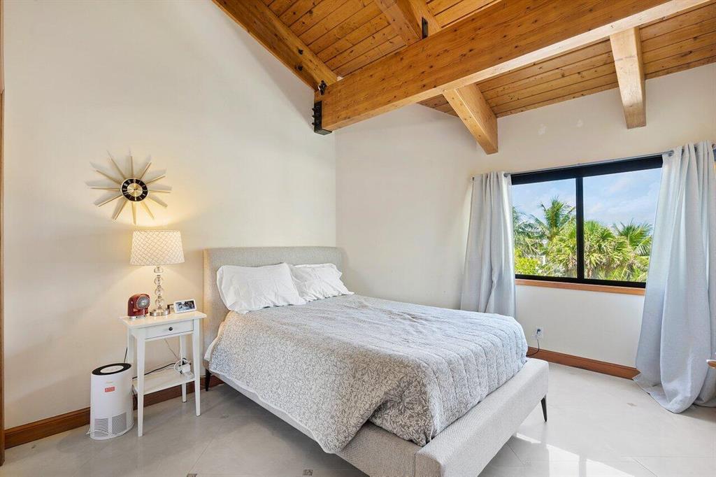 NYDAL Townhome - Residential