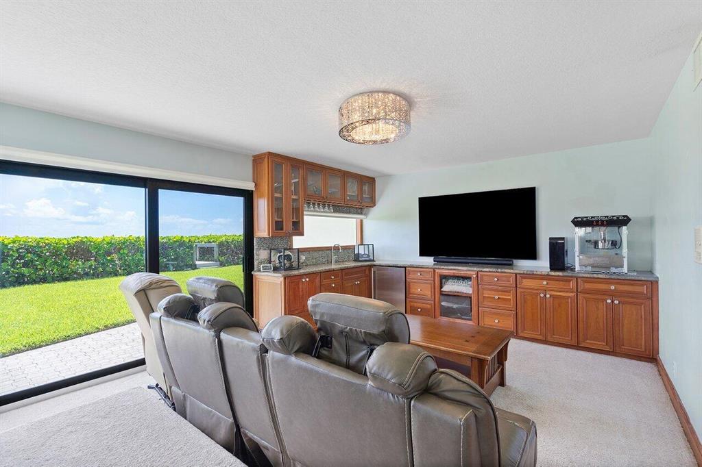 NYDAL Townhome - Residential