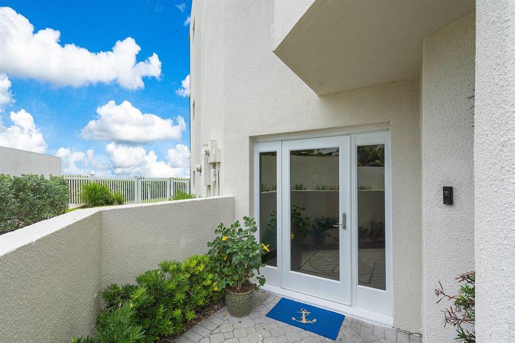 NYDAL Townhome - Residential