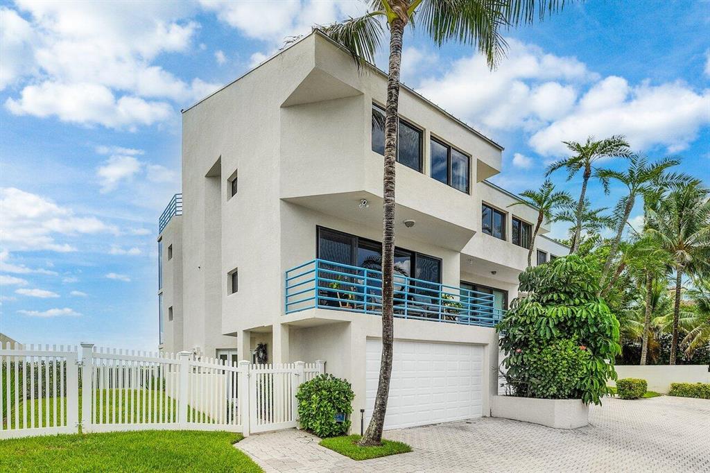 NYDAL Townhome - Residential