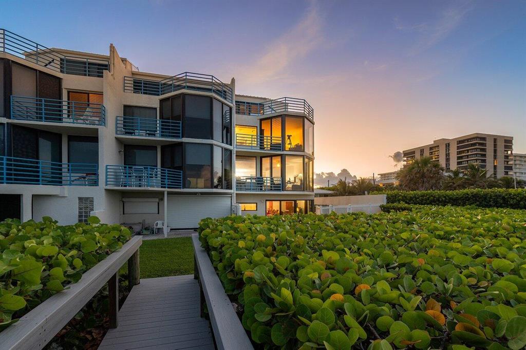 NYDAL Townhome - Residential