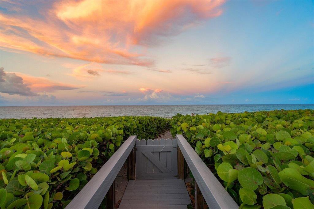 NYDAL Townhome - Residential