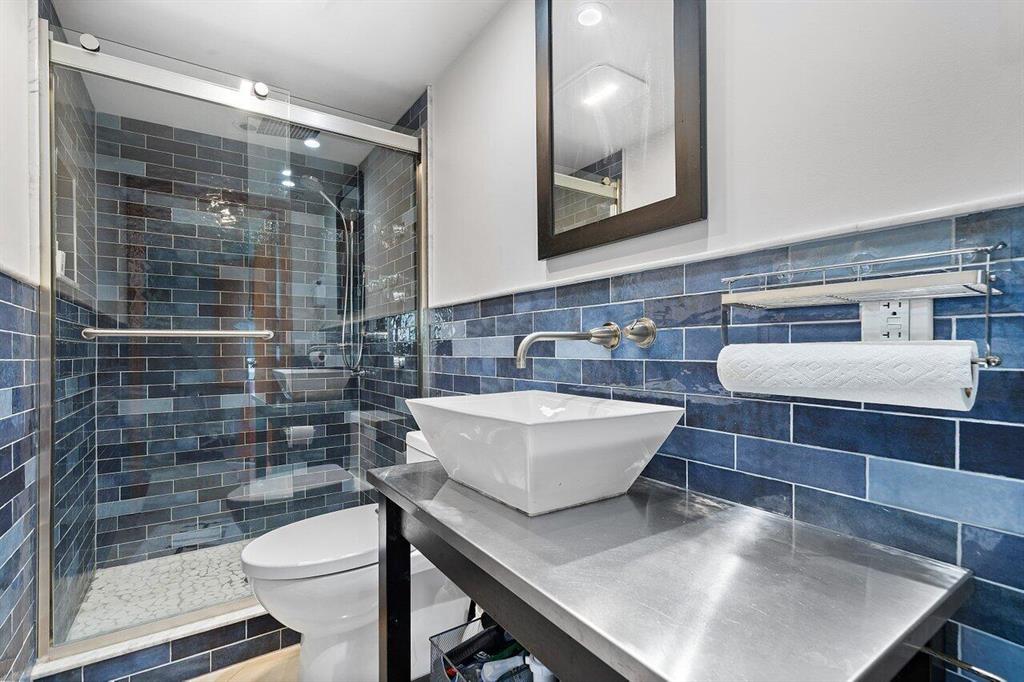 NYDAL Townhome - Residential