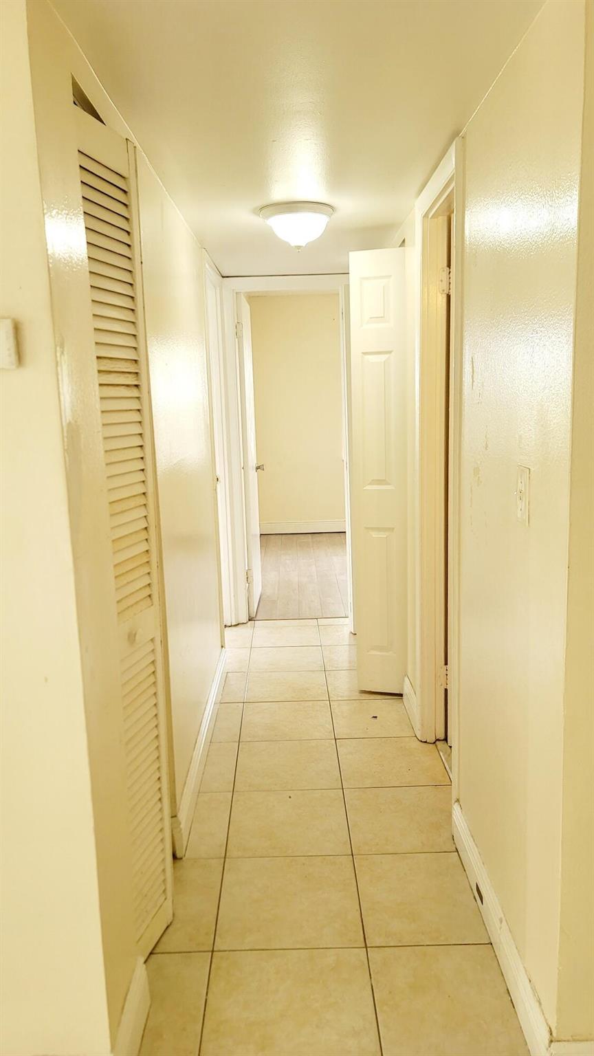 MONTECARLO CONDO - Residential Lease