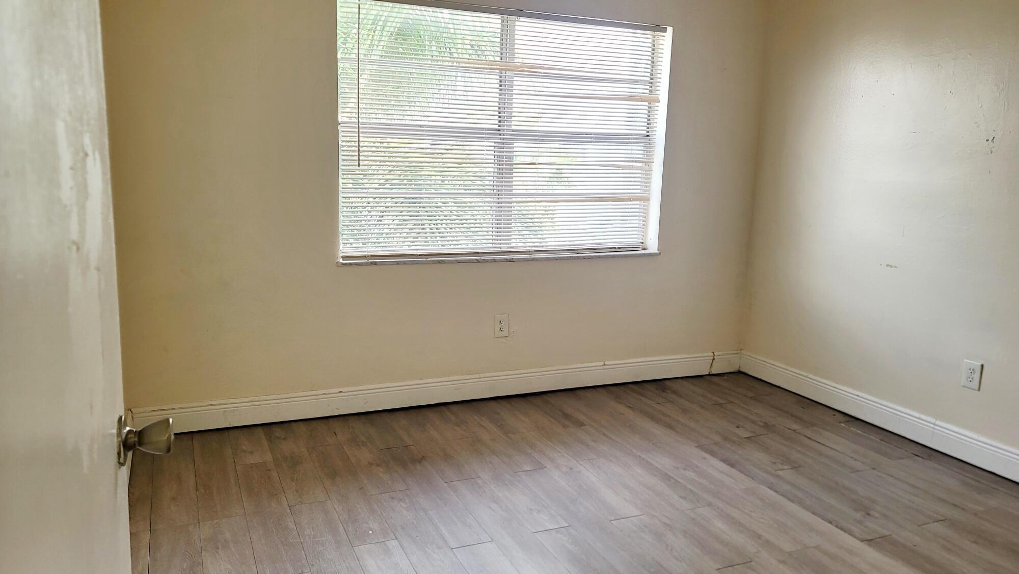 MONTECARLO CONDO - Residential Lease