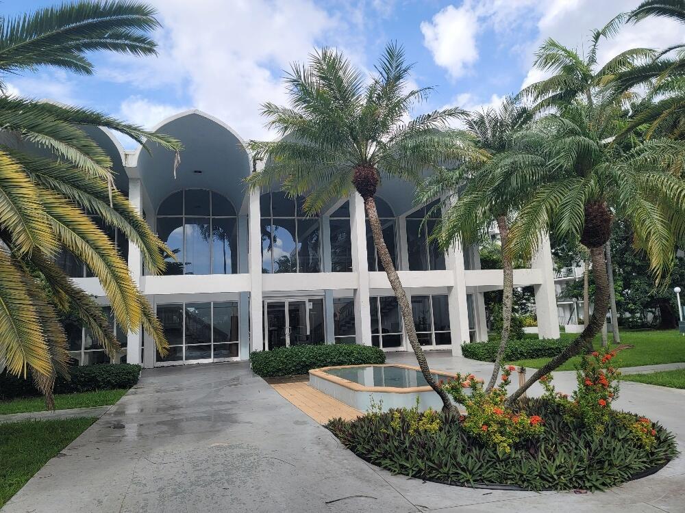 MONTECARLO CONDO - Residential Lease